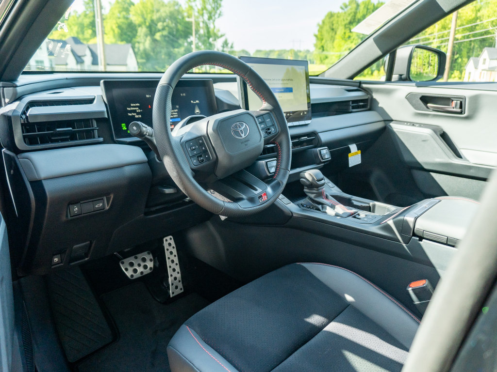 New 2026 Toyota RAV4 AWD Plug-in Hybrid image 10