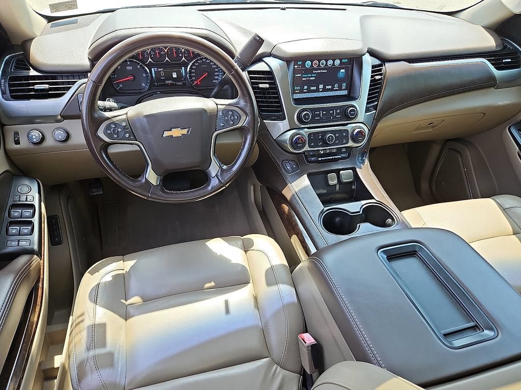 Certified 2020 Chevrolet Suburban LT AWD/4WD image 13