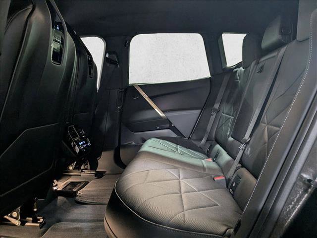 Used 2026 BMW iX xDrive45 image 16