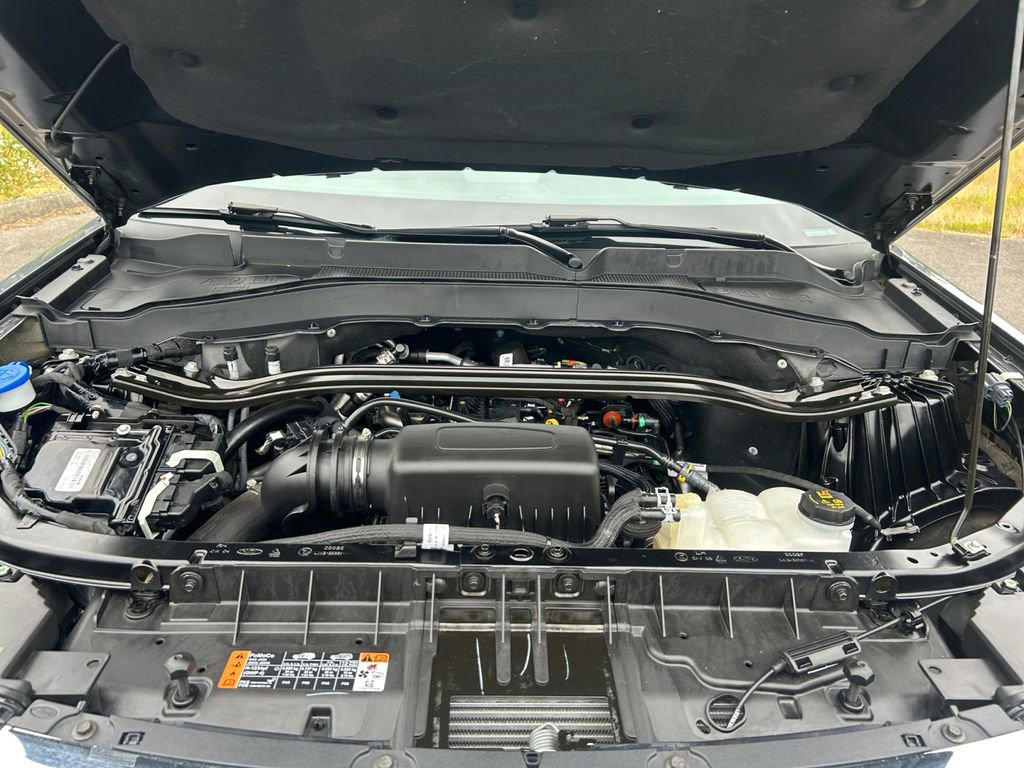Used 2022 Ford Explorer Limited w/ Equipment Group 301A image 29
