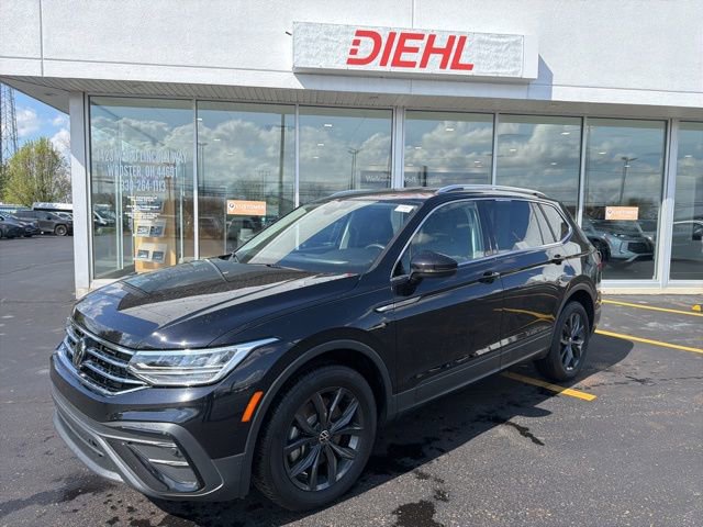 Used 2024 Volkswagen Tiguan SE