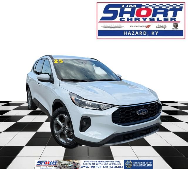 Used 2025 Ford Escape ST-Line Select AWD/4WD image 1