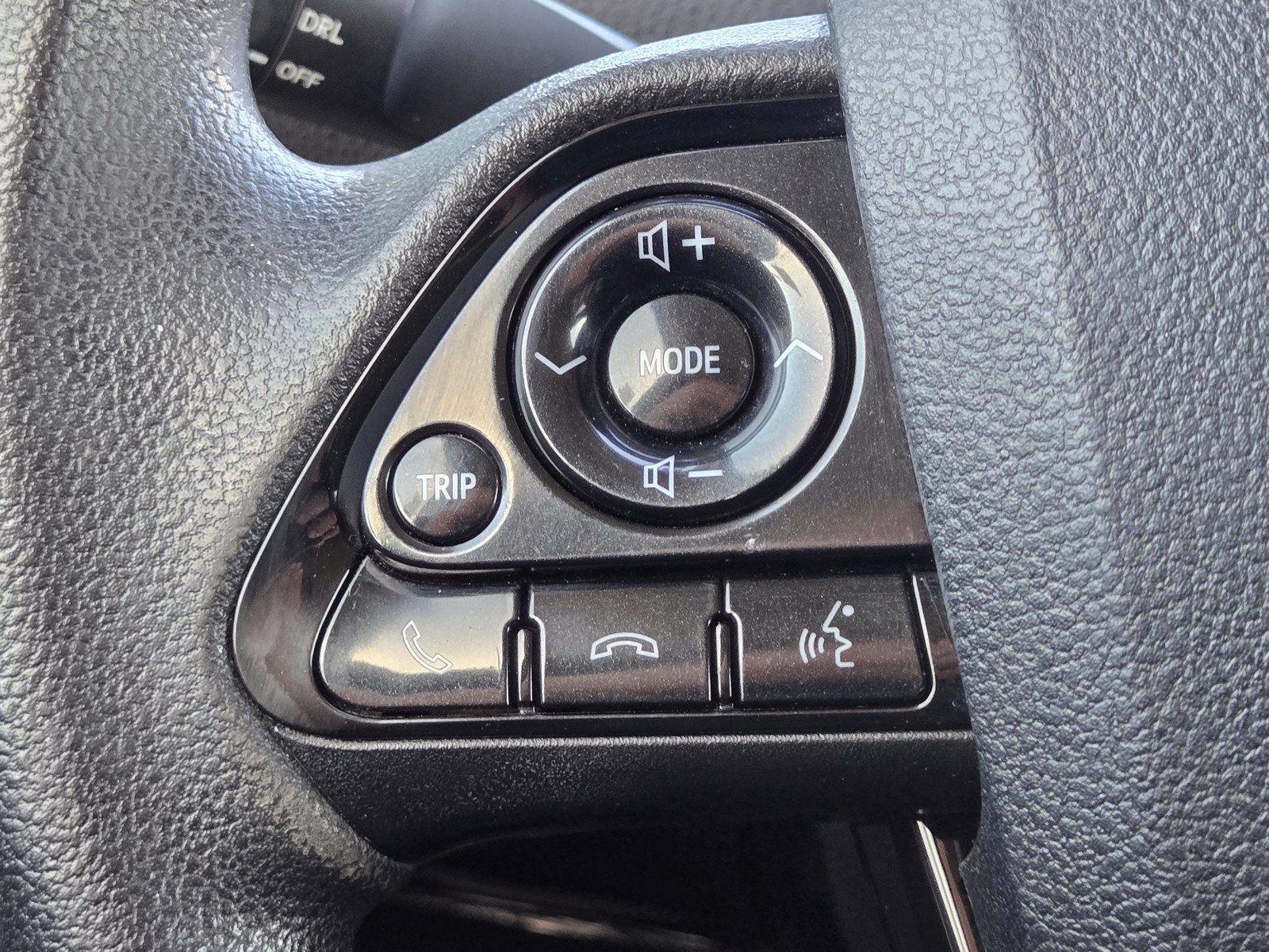 Used 2019 Toyota Prius LE FWD image 26
