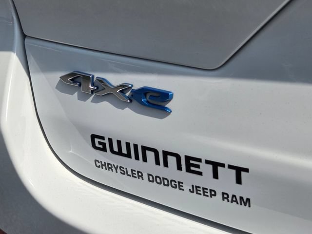 Used 2023 Jeep Grand Cherokee Summit w/ Advanced Protech Group IV AWD/4WD image 34