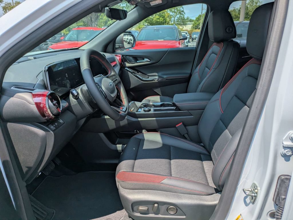 New 2027 Chevrolet Equinox RS w/ Safety and Technology Package FWD image 21