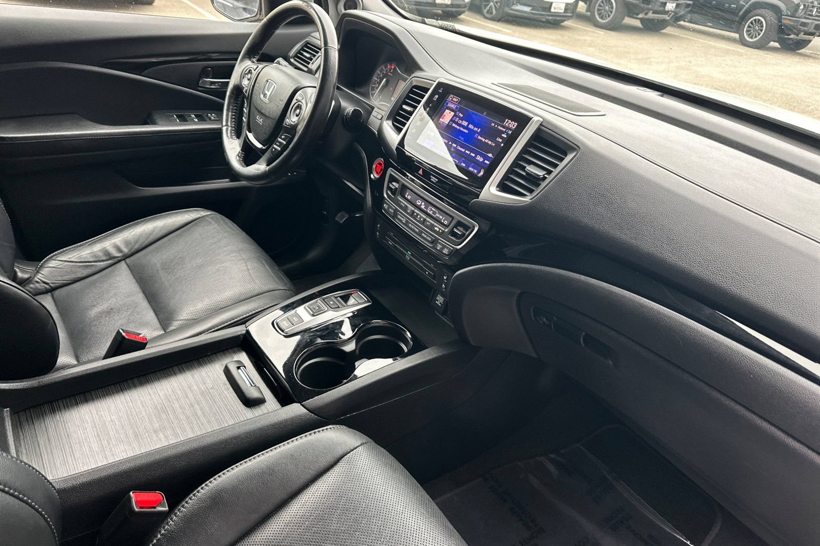 Used 2018 Honda Pilot Elite image 19