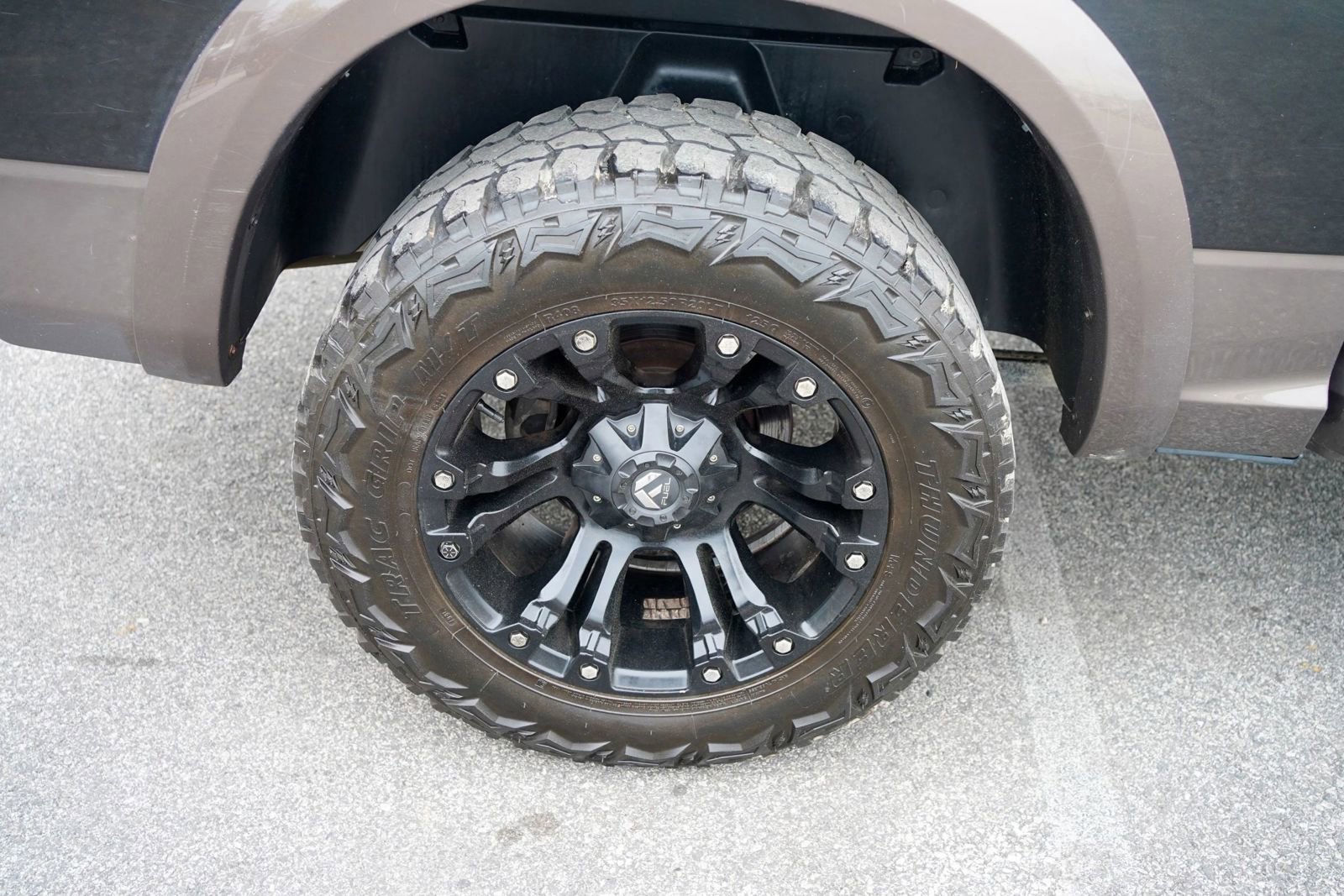 Used 2018 RAM 1500 Laramie w/ Convenience Group AWD/4WD image 33