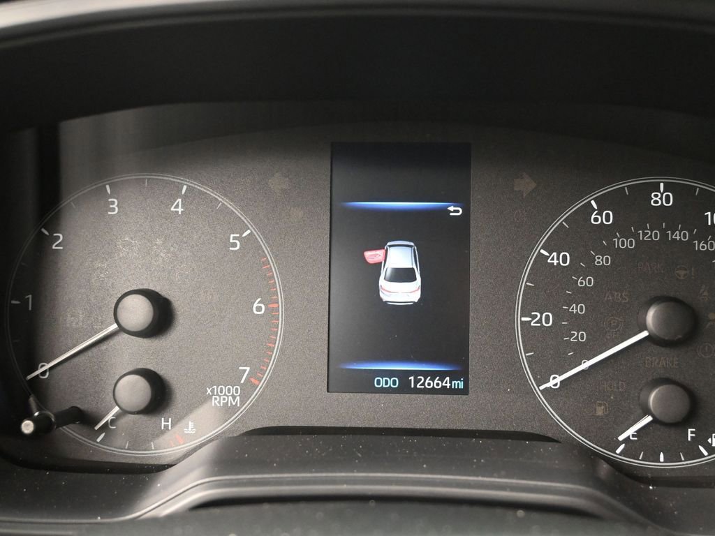 Used 2025 Toyota Corolla LE image 12