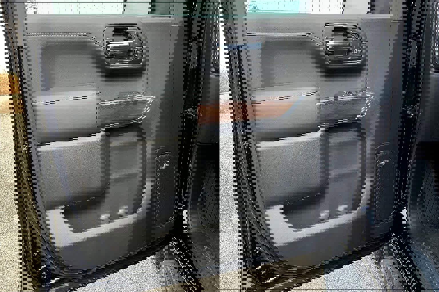 Used 2020 GMC Sierra 1500 SLT image 21