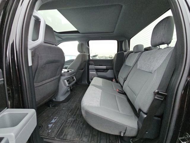 Used 2023 Ford F350 XLT w/ Black Appearance Package image 12