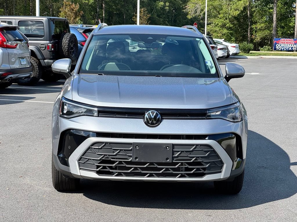 Used 2025 Volkswagen Taos SE AWD/4WD image 6