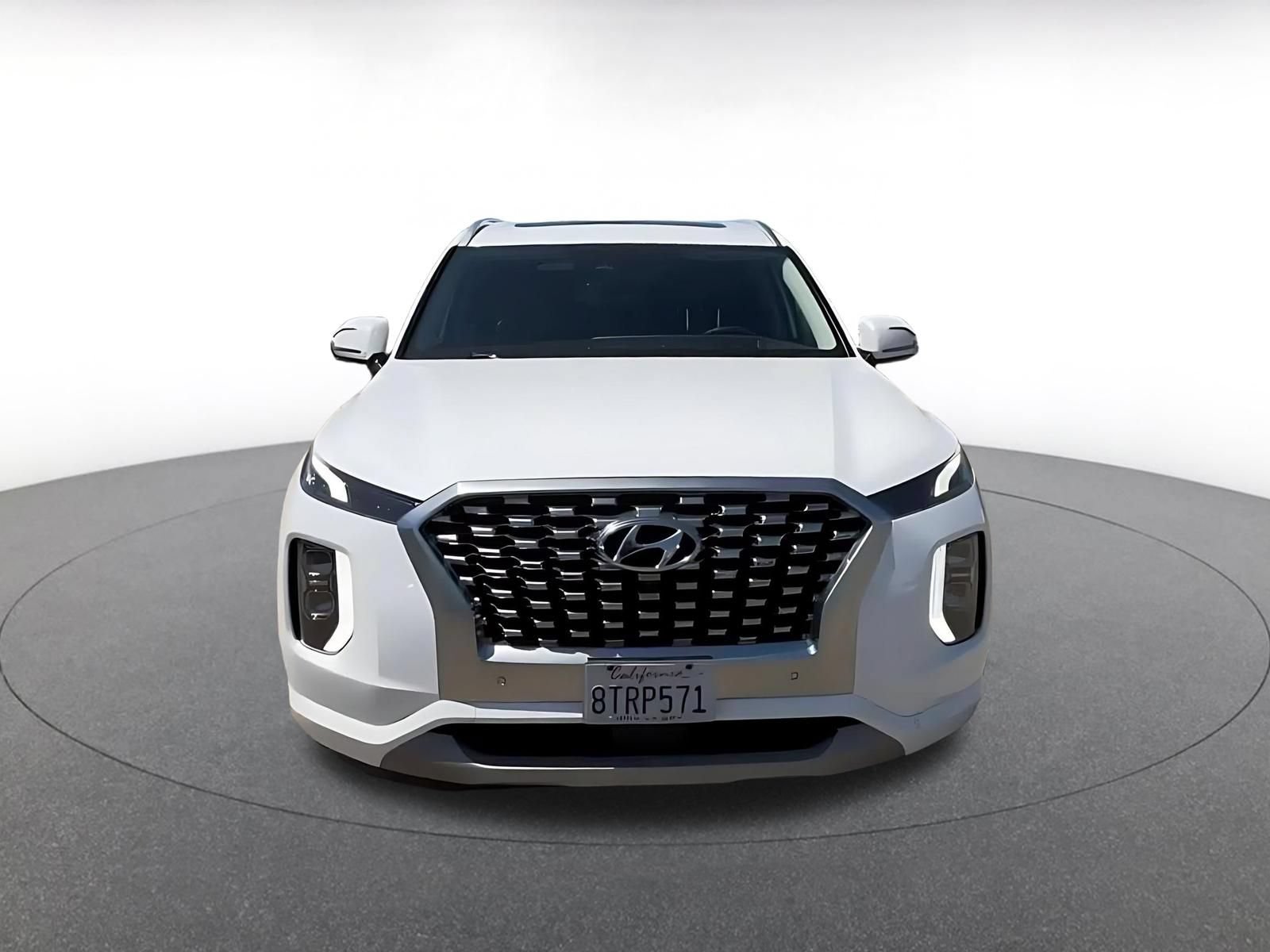 Used 2021 Hyundai Palisade Limited FWD image 4