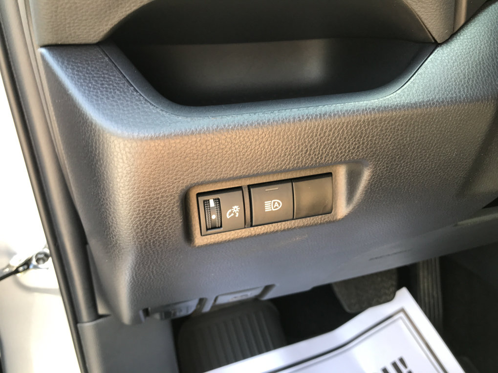 Certified 2024 Toyota RAV4 LE AWD/4WD image 13