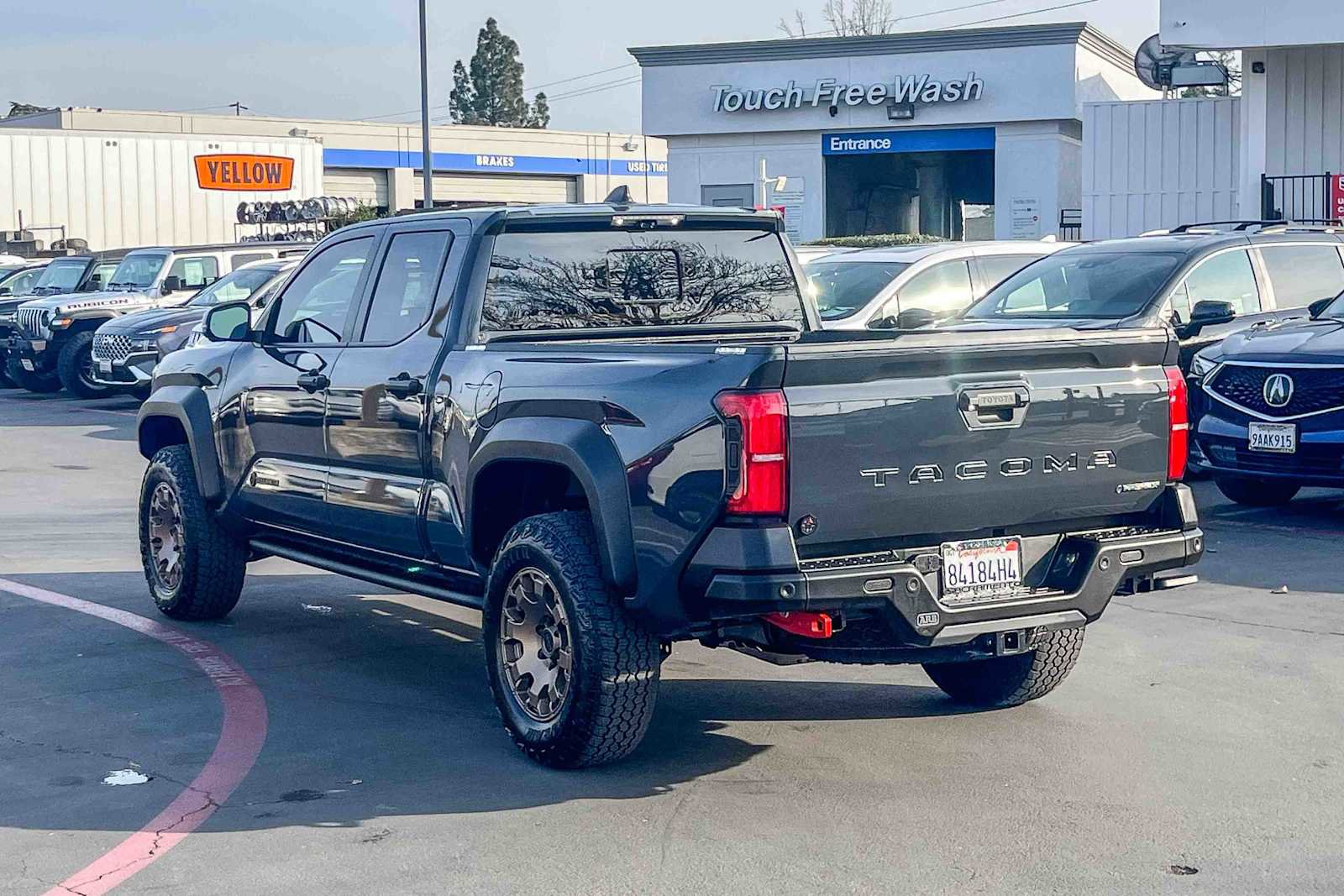 Used 2025 Toyota Tacoma 4x4 Double Cab Hybrid image 2