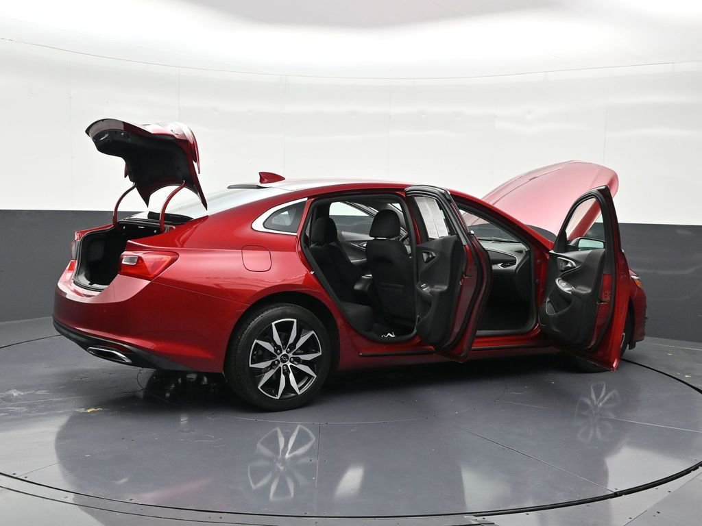 Used 2024 Chevrolet Malibu RS image 31