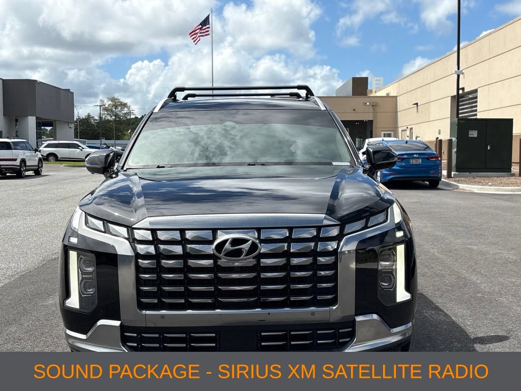 Used 2023 Hyundai Palisade Calligraphy w/ Cargo Package FWD image 4