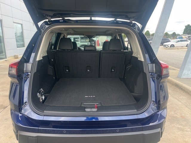 New 2026 Nissan Rogue SV w/ SV Premium Package image 28