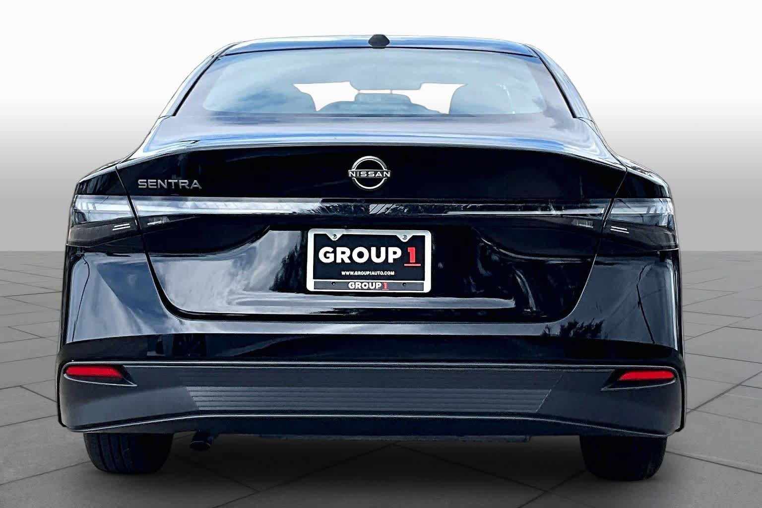 Certified 2026 Nissan Sentra SV w/ SV Convenience Package FWD image 5