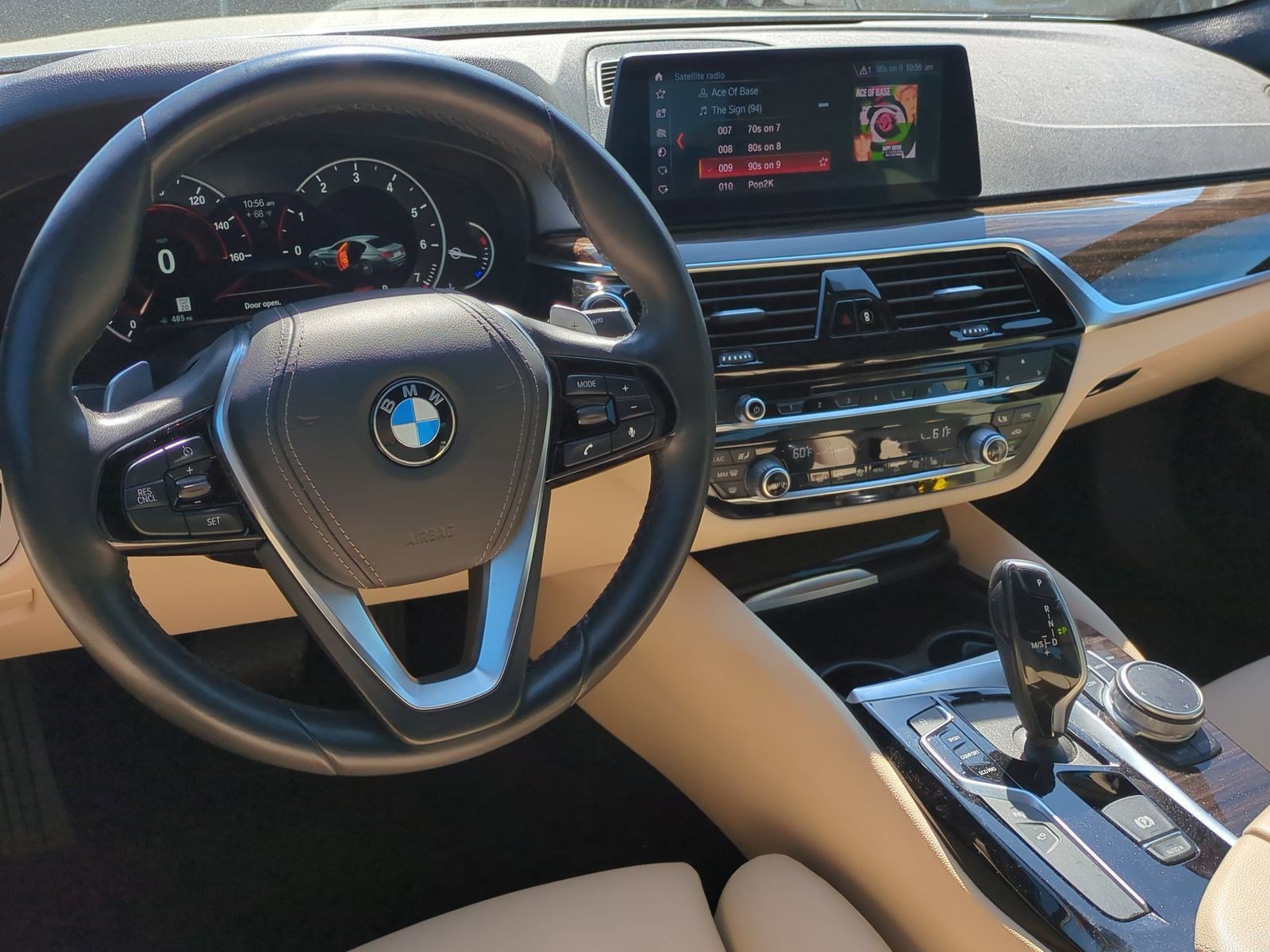 Used 2019 BMW 530i w/ Convenience Package image 29