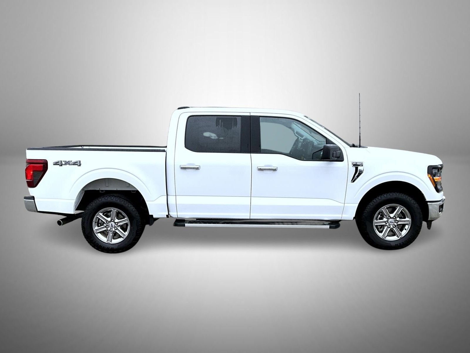 Used 2025 Ford F150 XLT w/ Equipment Group 301A Standard AWD/4WD image 4