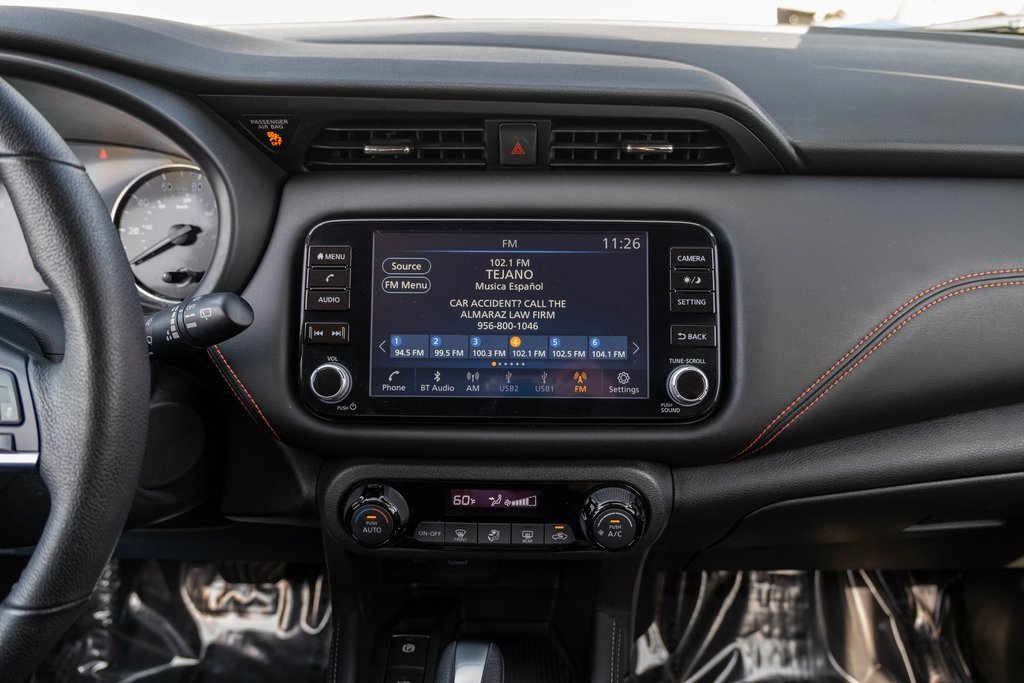 Used 2021 Nissan Kicks SR image 18