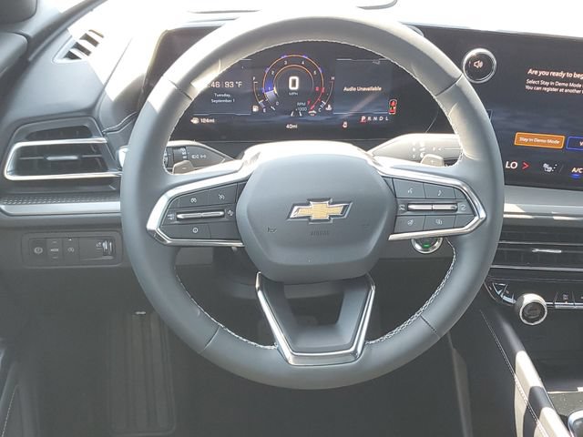 New 2027 Chevrolet Traverse LT w/ Driver Confidence Package FWD image 11