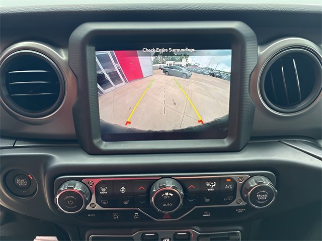 Used 2022 Jeep Wrangler Unlimited Sport image 25