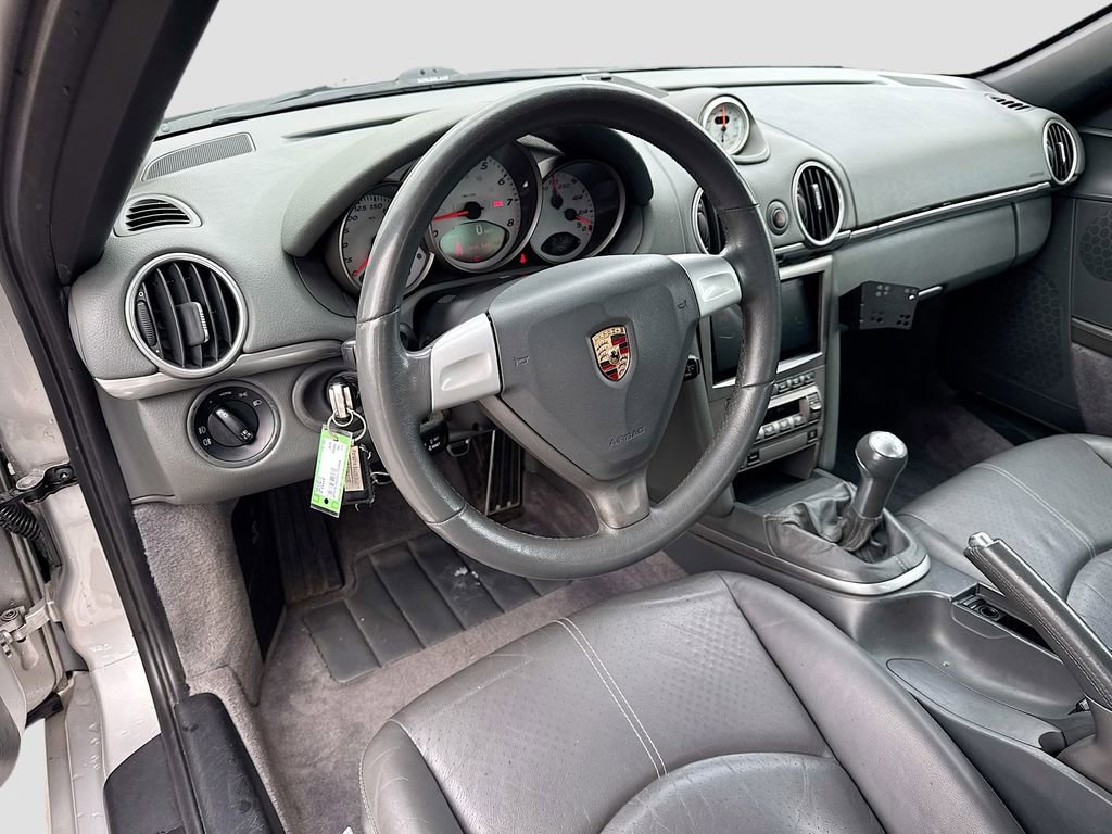 Used 2005 Porsche Boxster S RWD image 9