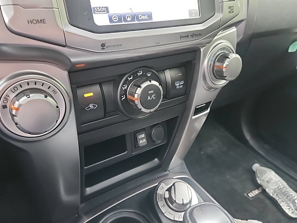 Used 2018 Toyota 4Runner SR5 AWD/4WD image 13