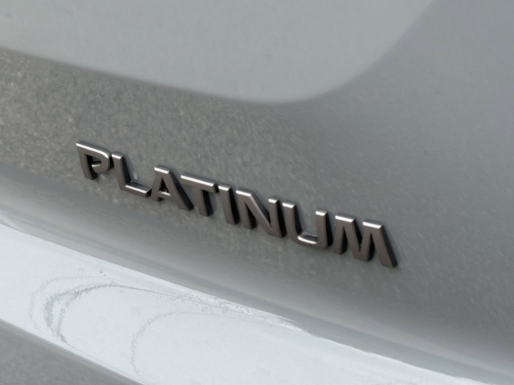 Certified 2026 Nissan Pathfinder Platinum FWD image 24