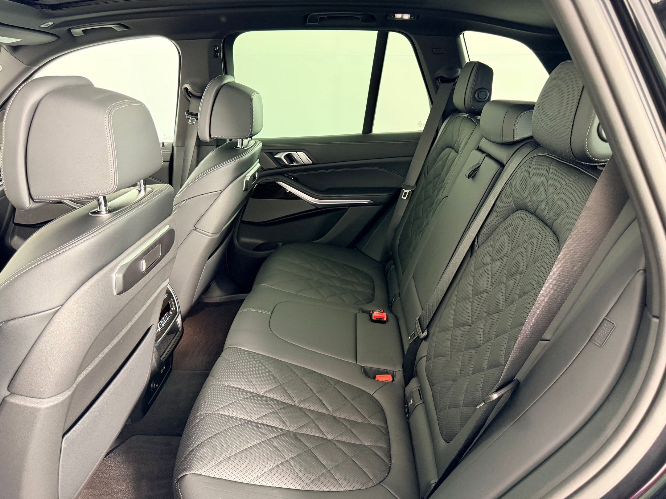Certified 2026 BMW X5 xDrive40i AWD/4WD image 14
