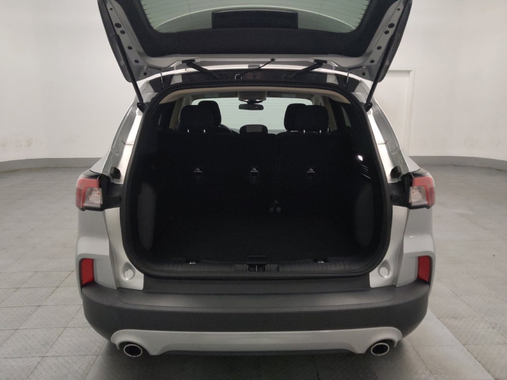 Used 2020 Ford Escape SE image 29