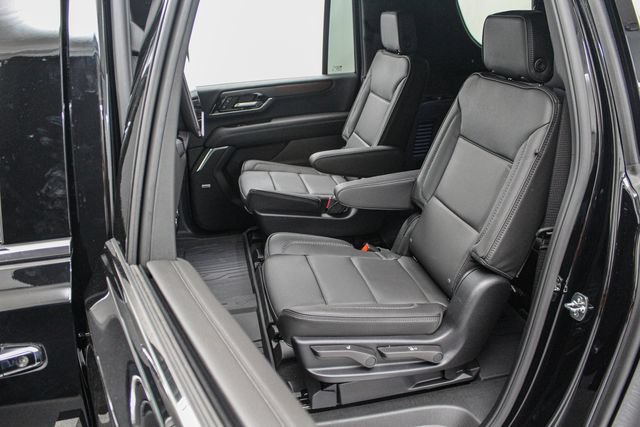 New 2026 GMC Yukon XL Denali w/ Denali Reserve Package AWD/4WD image 18