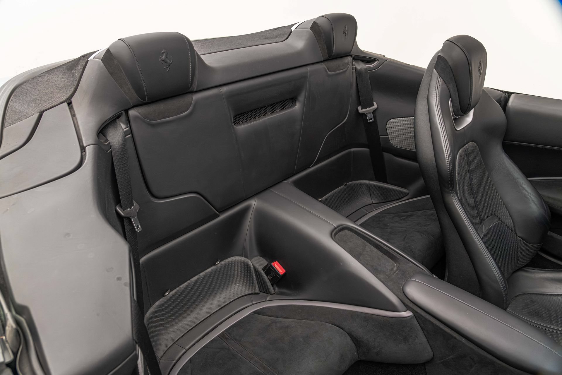 Certified 2024 Ferrari Roma Spider RWD image 35