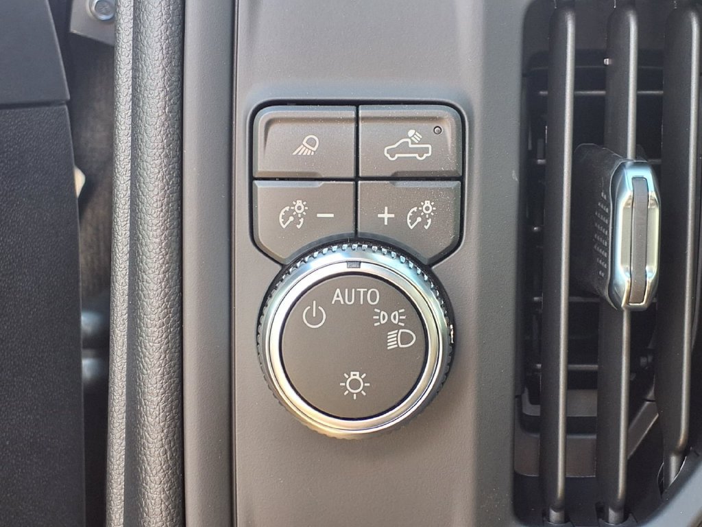 New 2026 GMC Sierra 1500 Pro w/ Pro Value Package RWD image 8