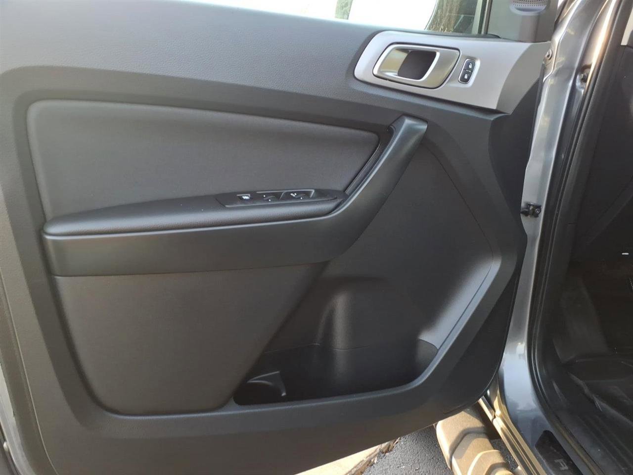 Used 2023 Ford Ranger XLT w/ Equipment Group 302A High image 10