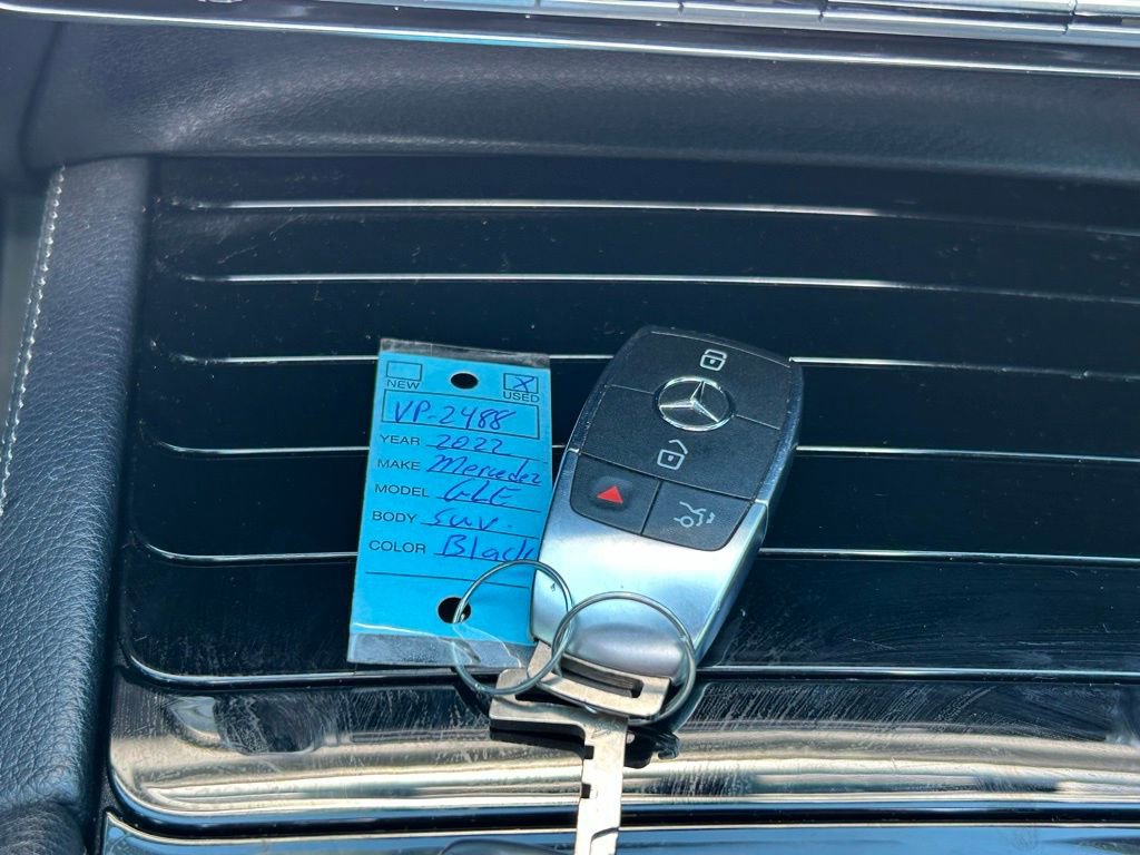 Used 2022 Mercedes-Benz GLE 350 w/ Premium Package image 43