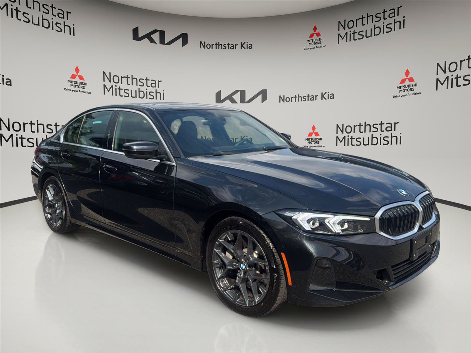 Used 2026 BMW 330i xDrive Sedan AWD/4WD image 7