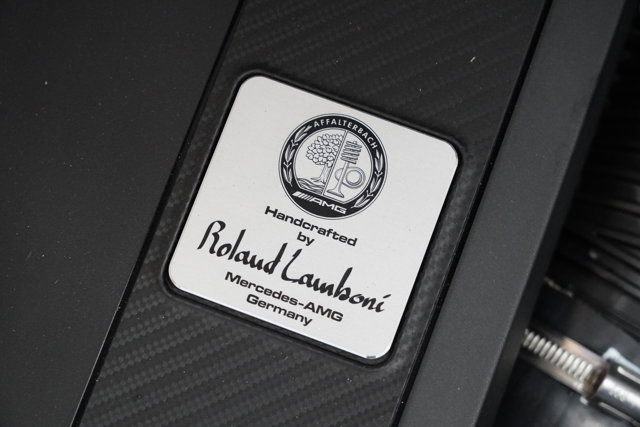 New 2025 Mercedes-Benz GLC 63 AMG S image 36