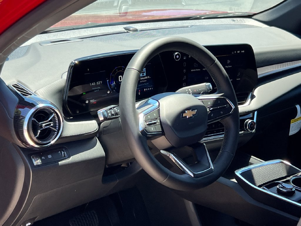 New 2026 Chevrolet Equinox LT FWD image 5