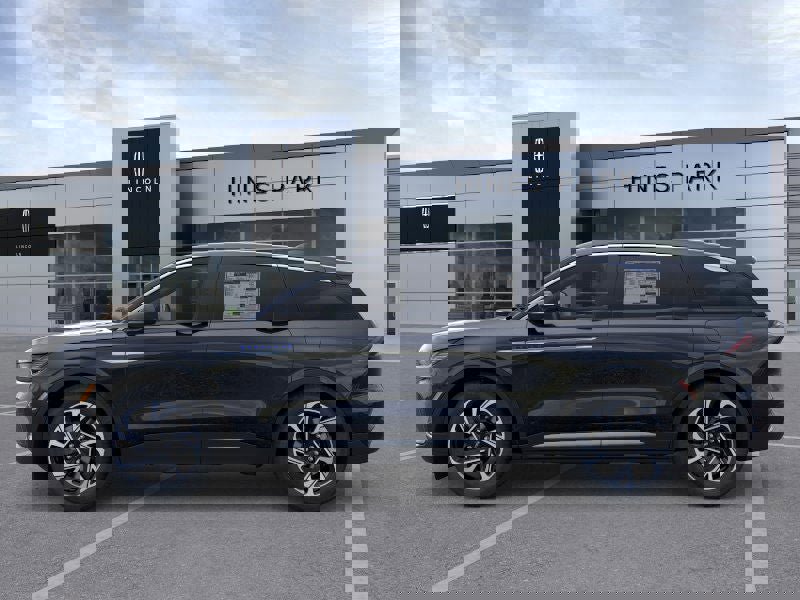 New 2026 Lincoln Nautilus Premier w/ Equipment Group 102A image 3