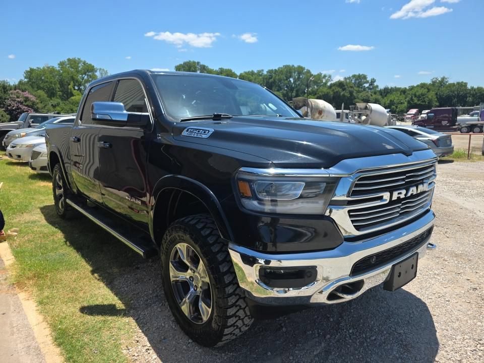 Used 2019 RAM 1500 Laramie AWD/4WD image 2