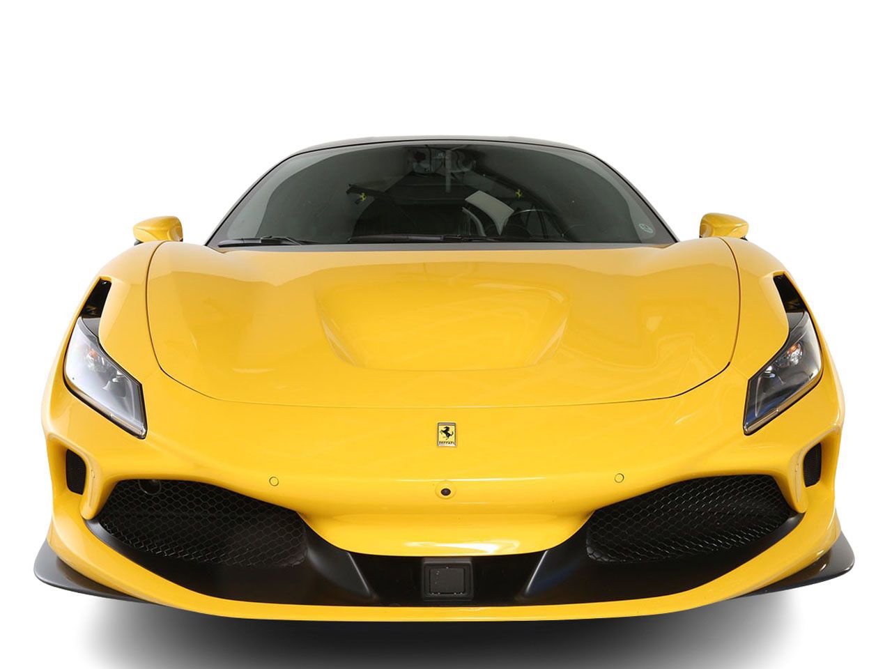 Used 2022 Ferrari F8 Tributo RWD image 3