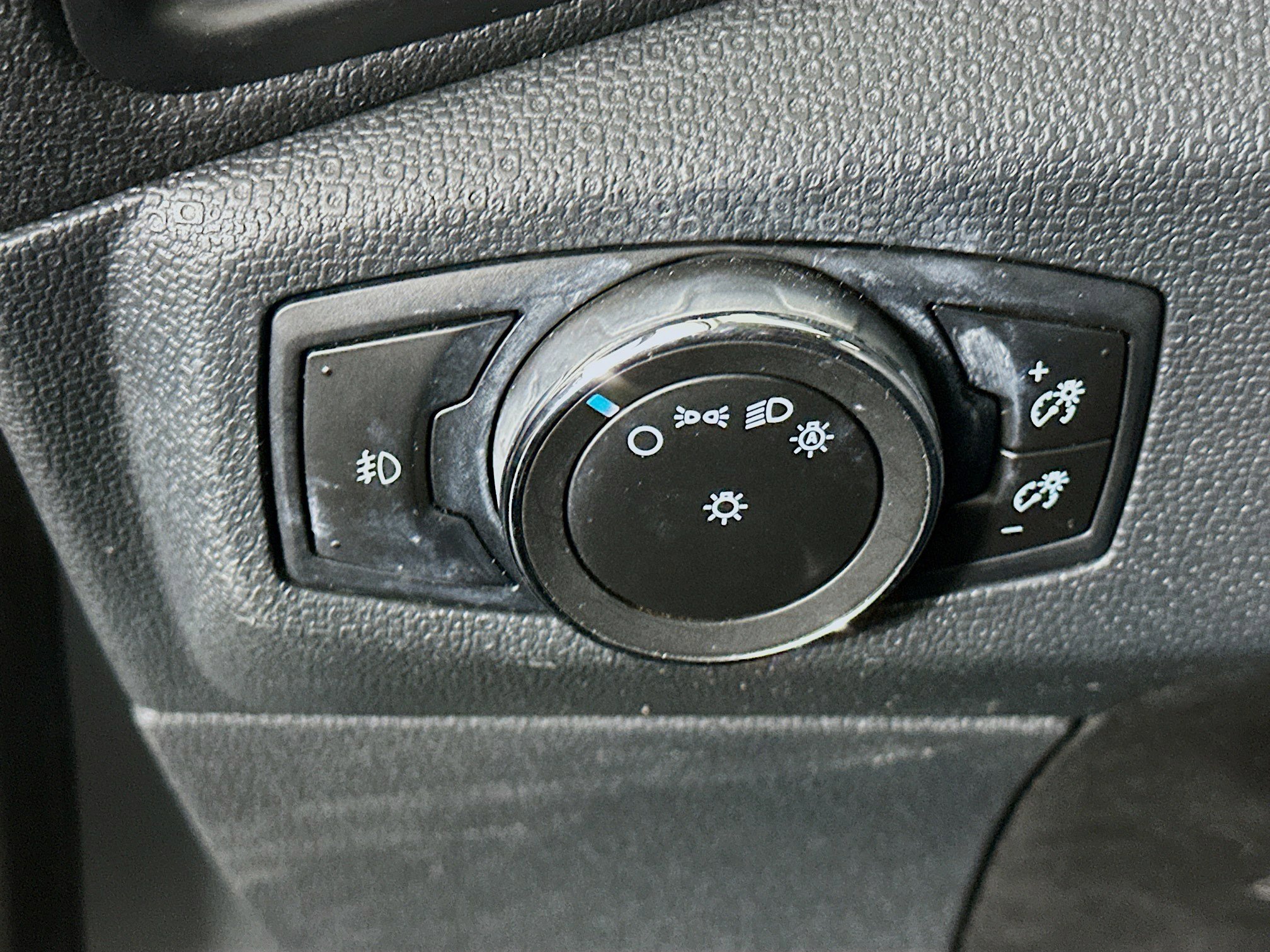 Used 2020 Ford EcoSport Titanium AWD/4WD image 17