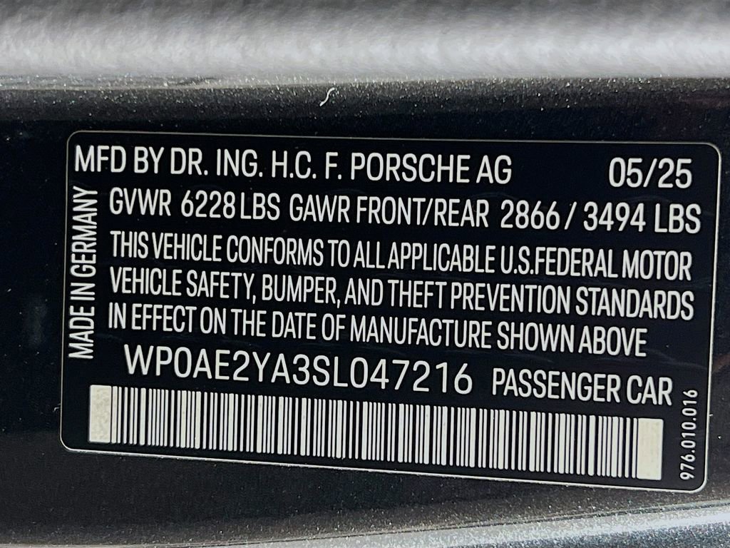 New 2025 Porsche Panamera 4 image 34