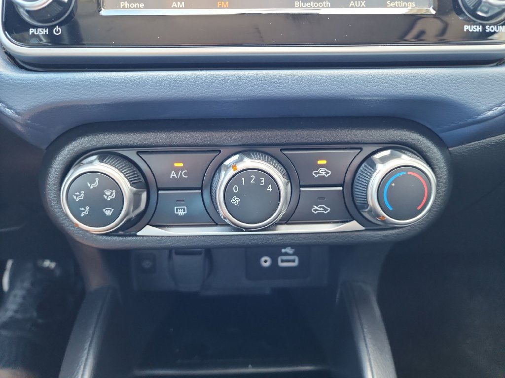 Used 2024 Nissan Versa SV FWD image 26