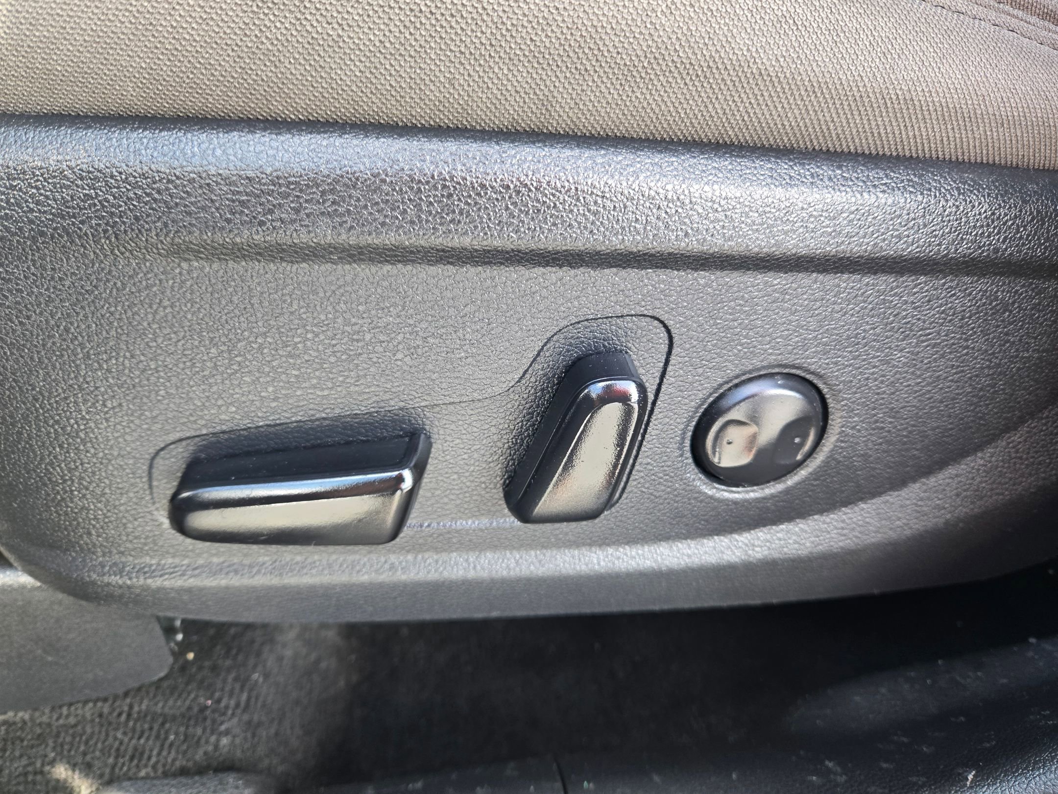 Used 2021 Hyundai Santa Fe SEL w/ Convenience Package image 24