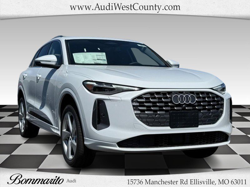 New 2025 Audi Q5 Premium Plus