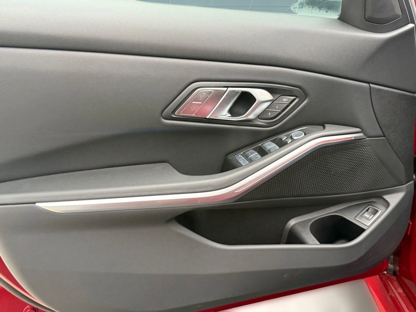 Used 2026 BMW 330i Sedan image 11