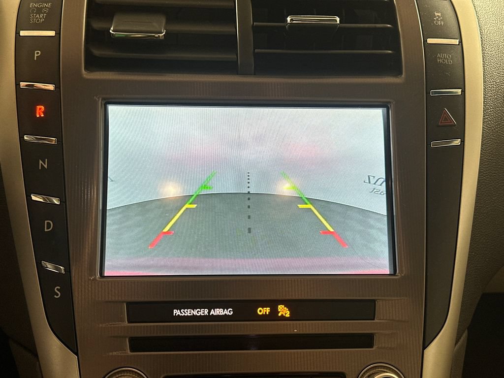 Used 2018 Lincoln MKZ Select w/ Select Plus Package AWD/4WD image 6